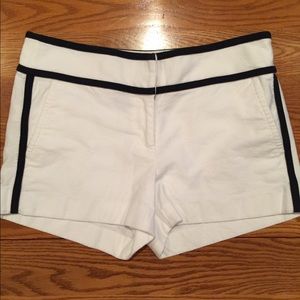 Ann Taylor White Shorts sz 4